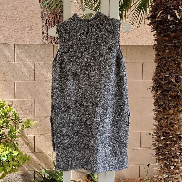 Mossimo women's XS gray sleeveless rolled neck tunic sweater - Picture 2 of 7
